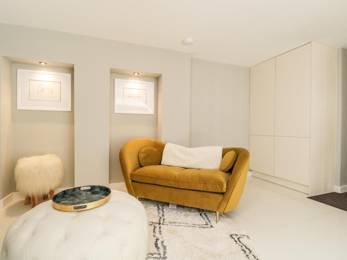 The Hayloft Villa Tetbury Luaran gambar